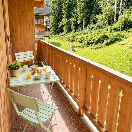 Balcony Parking * Megève